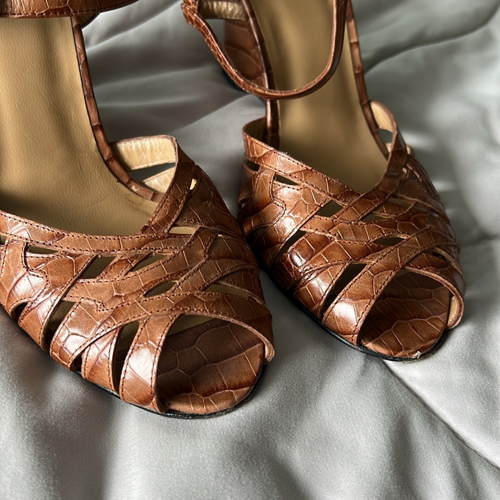 Stuart Weitzman Tan Croc-Pattern Wedges - Picture 7 of 13